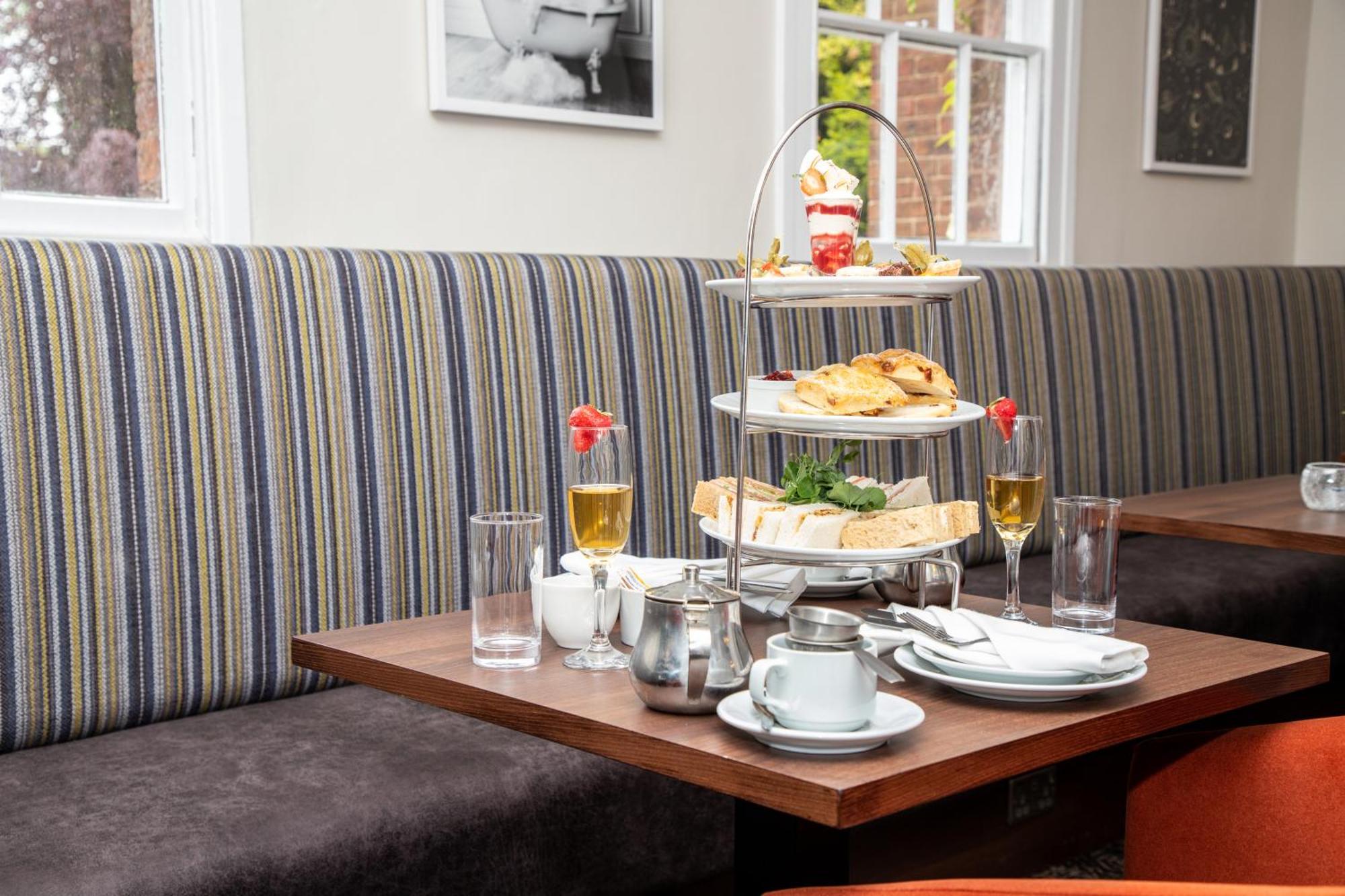 Park House Hotel Shifnal Zewnętrze zdjęcie