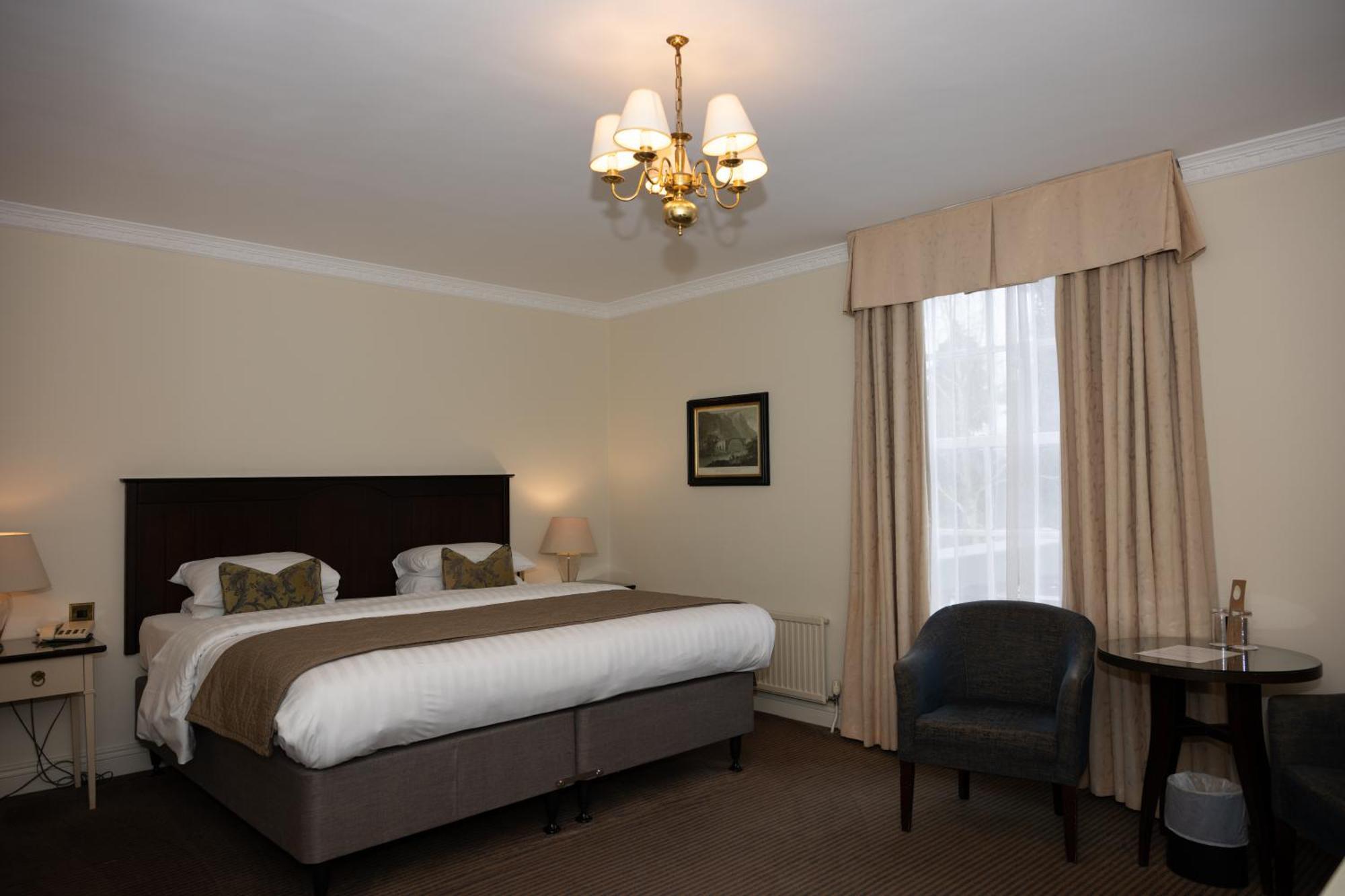 Park House Hotel Shifnal Zewnętrze zdjęcie