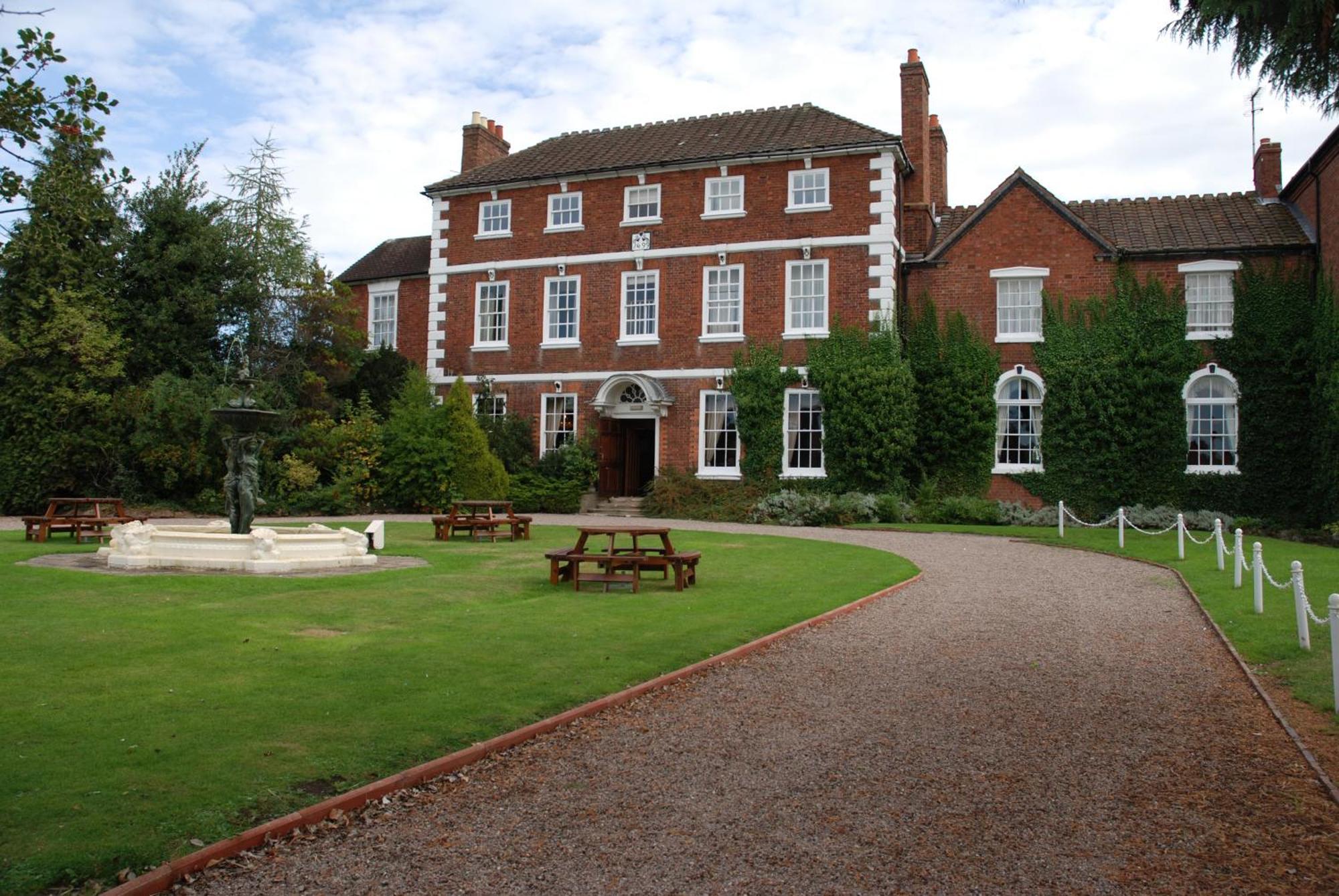Park House Hotel Shifnal Zewnętrze zdjęcie